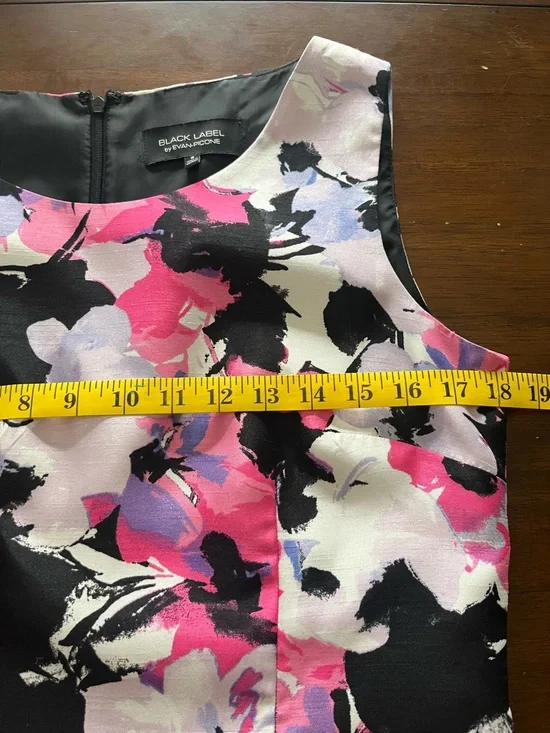 Black Label Size 8 Sleeveless Floral Midi Sheath Dress in Pink, Black & White - Picture 6 of 6